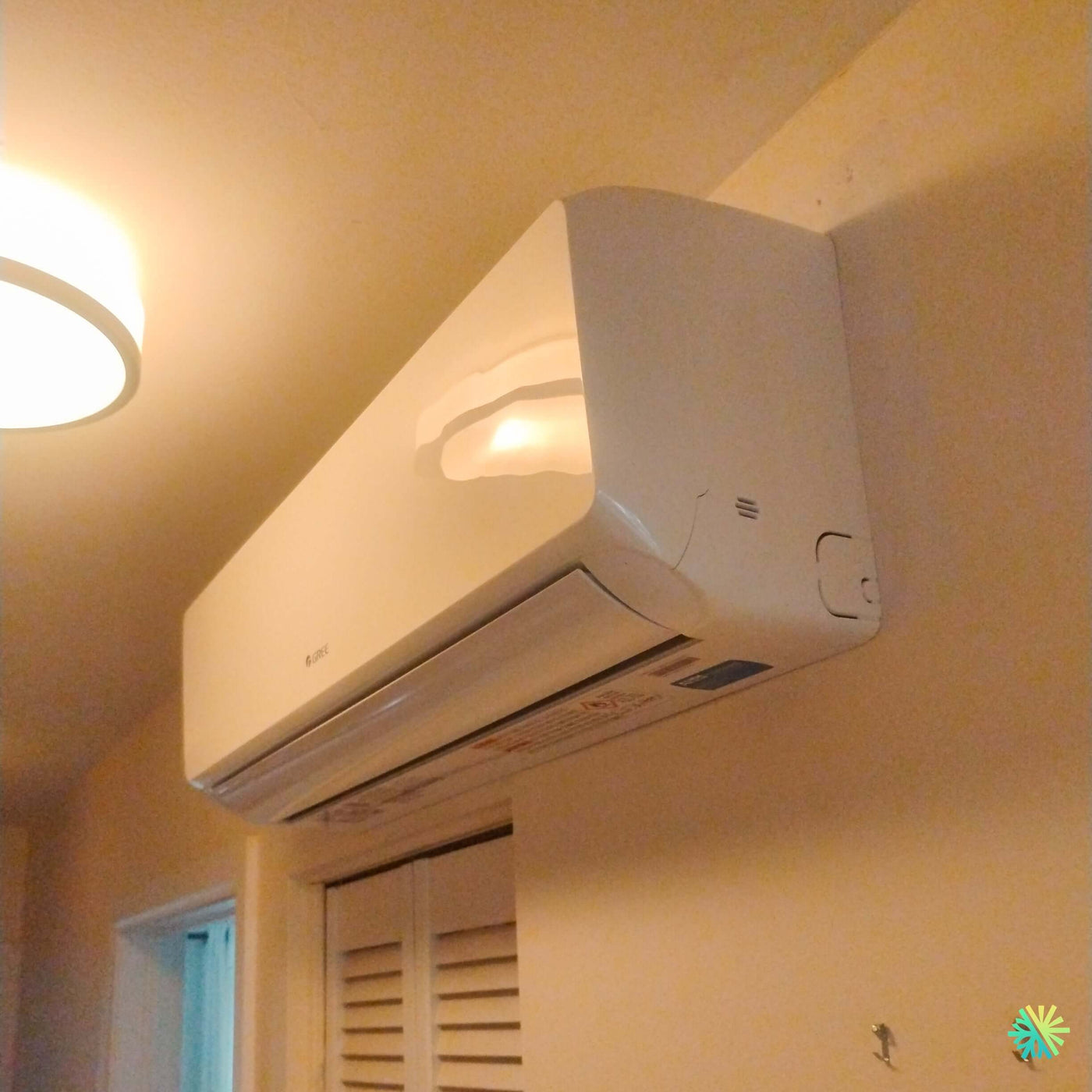 Installation d’une thermopompe Quad-Zone GREE FREE MATCH R32 à Rosemont–La Petite-Patrie à Montréal : 4 têtes murales pour un confort sur mesure dans un logement urbain