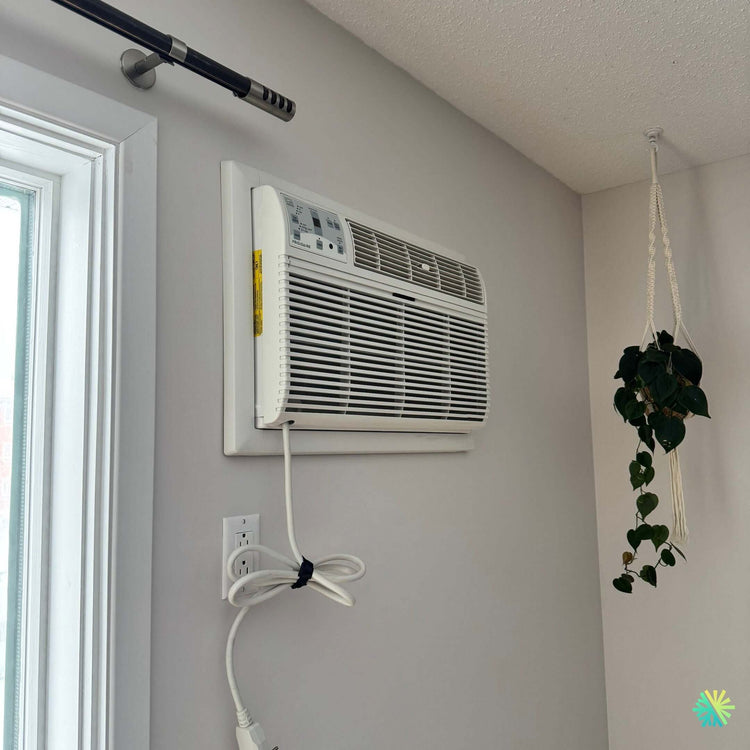 Installation d’un Frigidaire Climatiseur mural à Rosemont–La Petite-Patrie