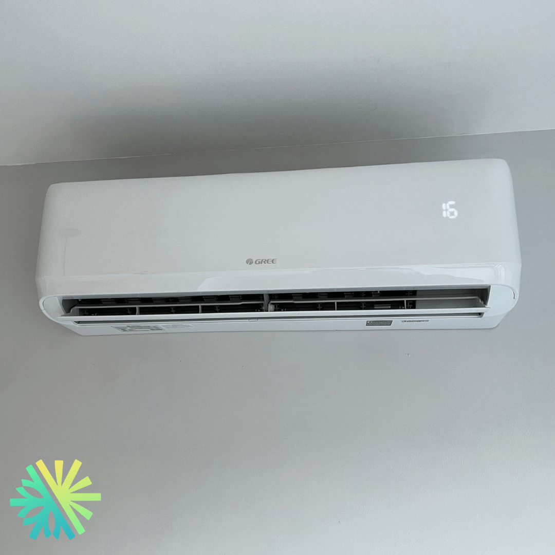 Installation of a Gree Extreme Wall-Mounted Heat Pump in Verdun, Montreal