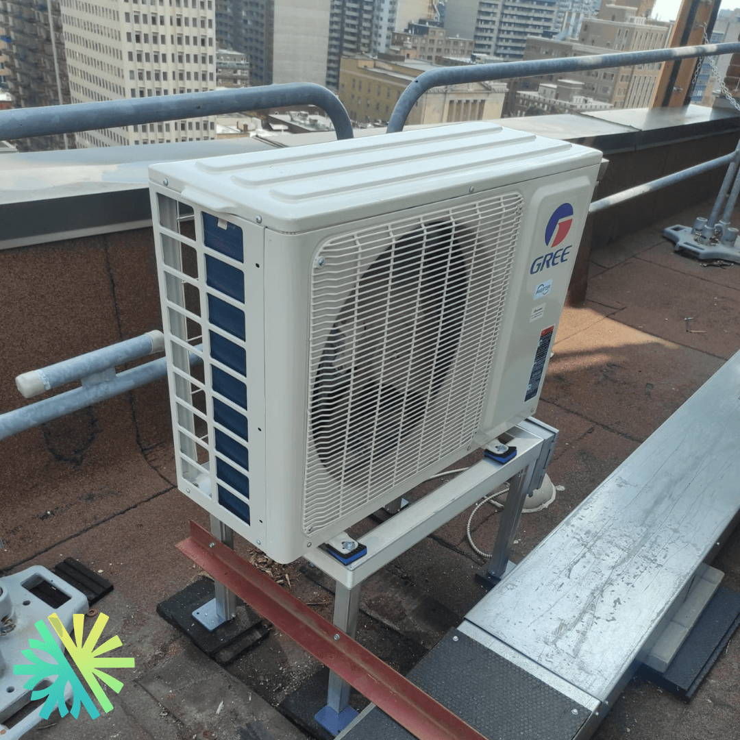 Condo au centre-ville : comment choisir le climatiseur mural parfait pour un petit espace (guide AirGreen)
