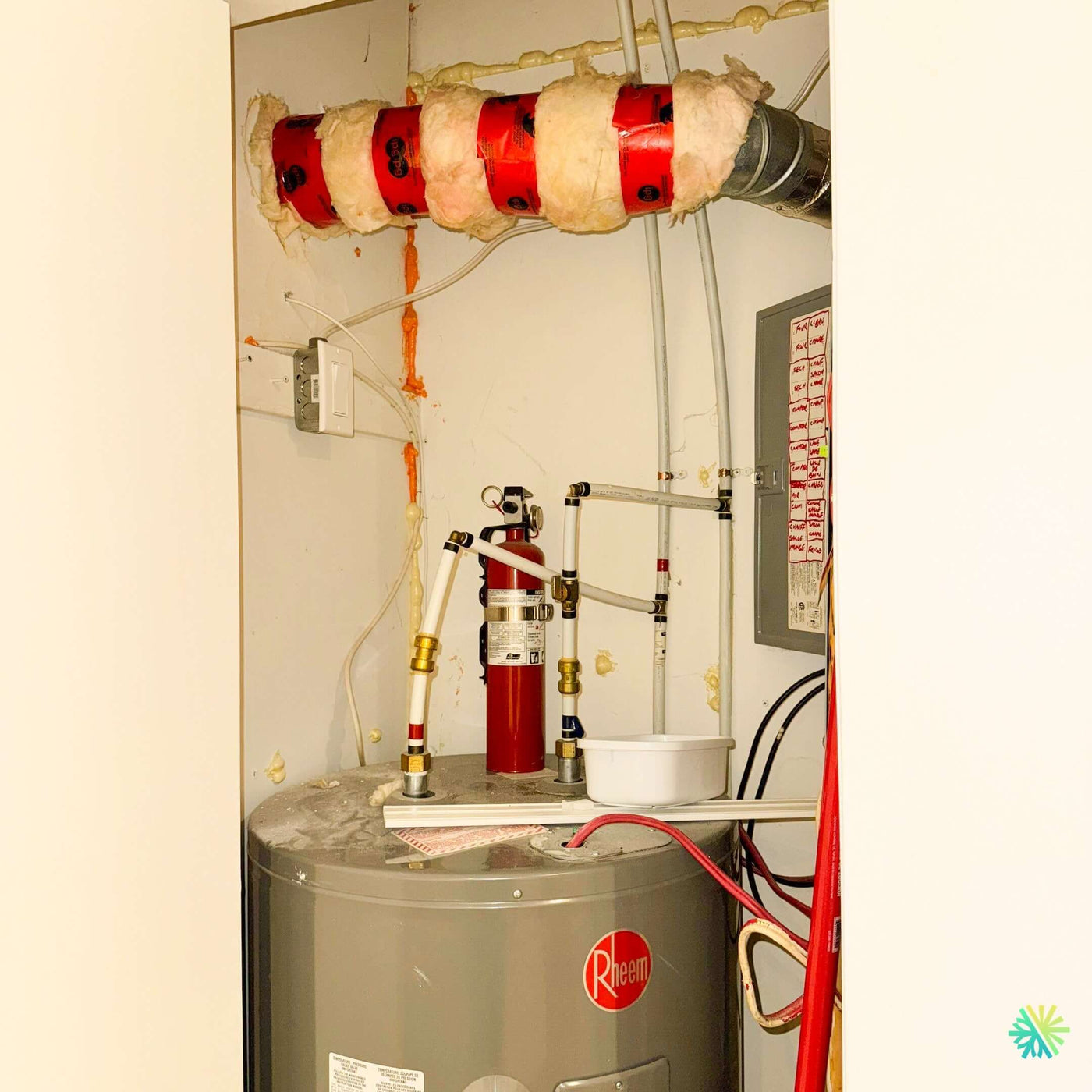 Réparation d’un système de thermopompe centrale Rheem à Longueuil