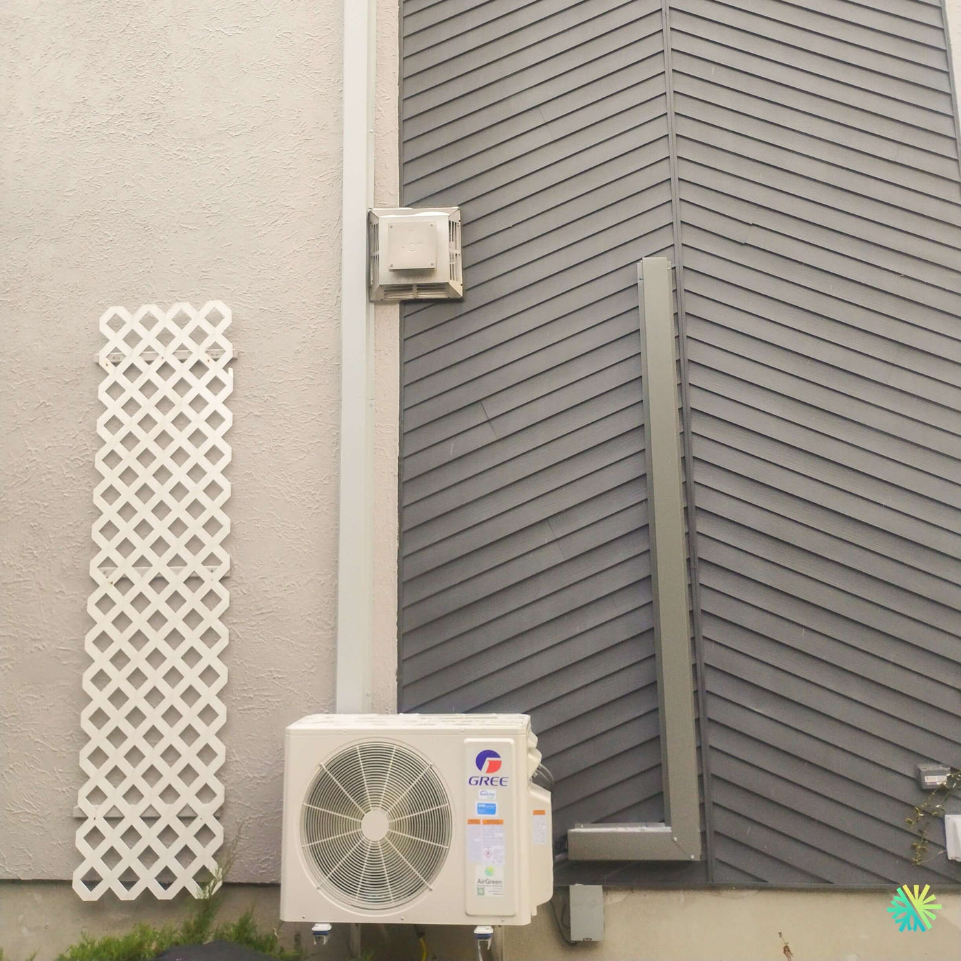 Installation d’une thermopompe DoubleZone GREE FREE MATCH R32 2 zones avec 2 têtes murales à La Prairie sur la Rive Sud