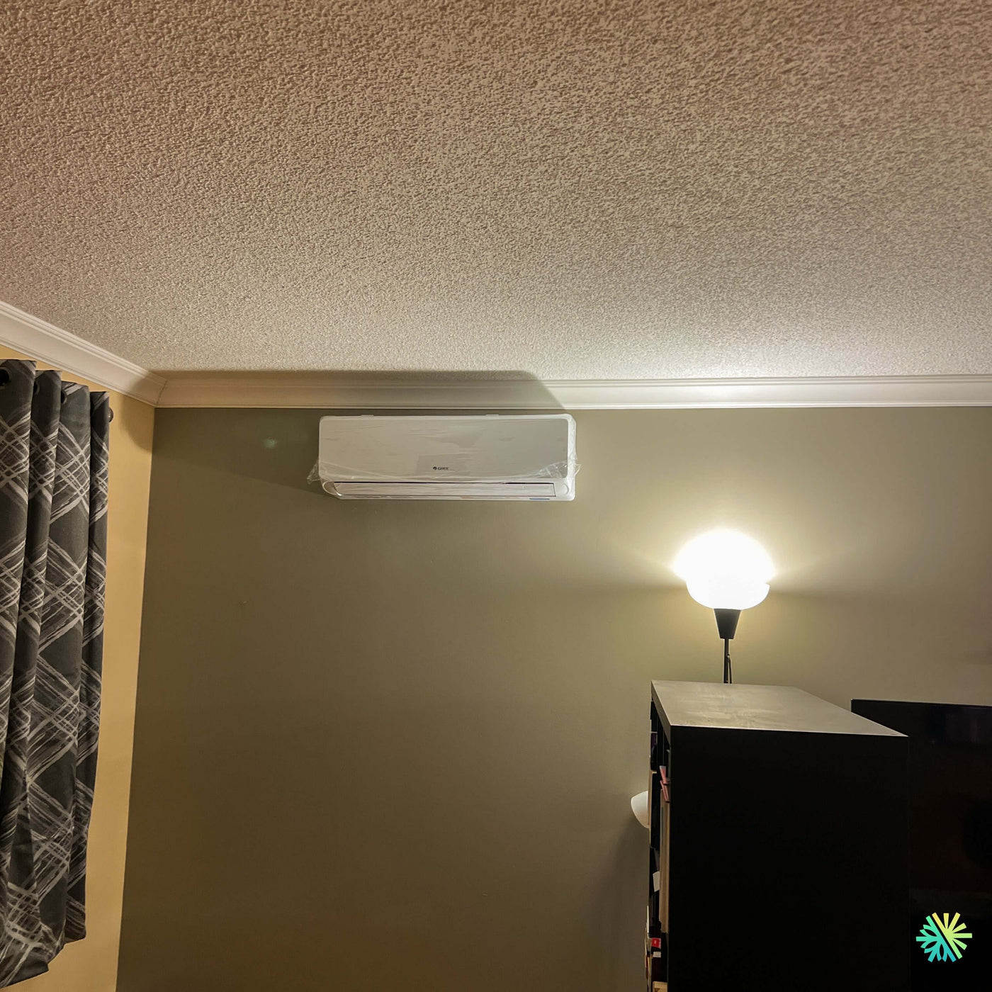 Installation d’une thermopompe GREE FREE MATCH R32 5-Zone avec 5 têtes murales à Deux-Montagnes