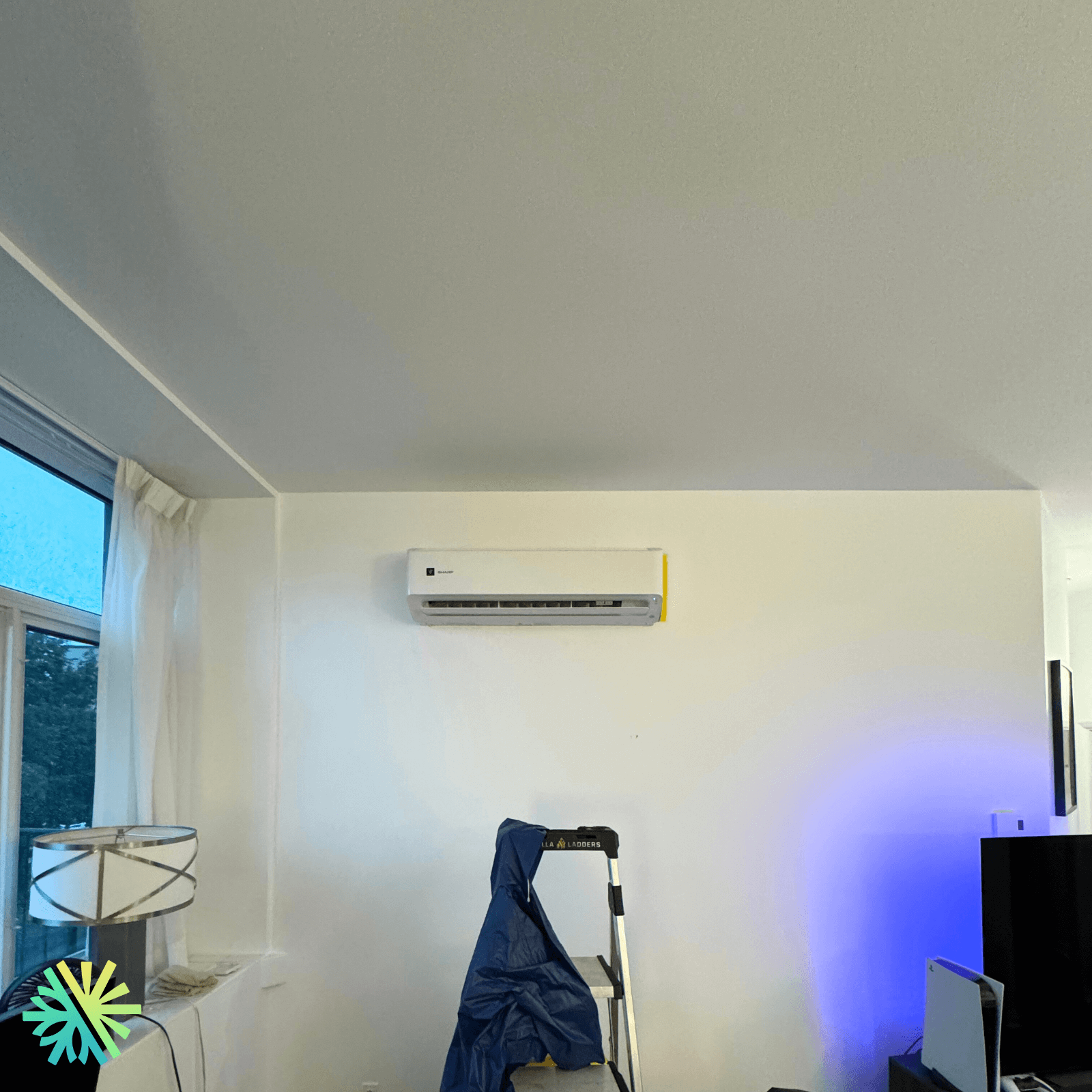 Installation d'un Climatiseur Mural Sharp ZHU1 à Côte-des-Neiges-Notre-Dame-de-Grâce