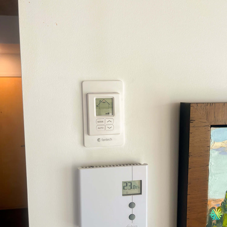 Installation d'un échangeur d'air Fantech HERO 150H avec commande murale EDF8 à Montréal-Est