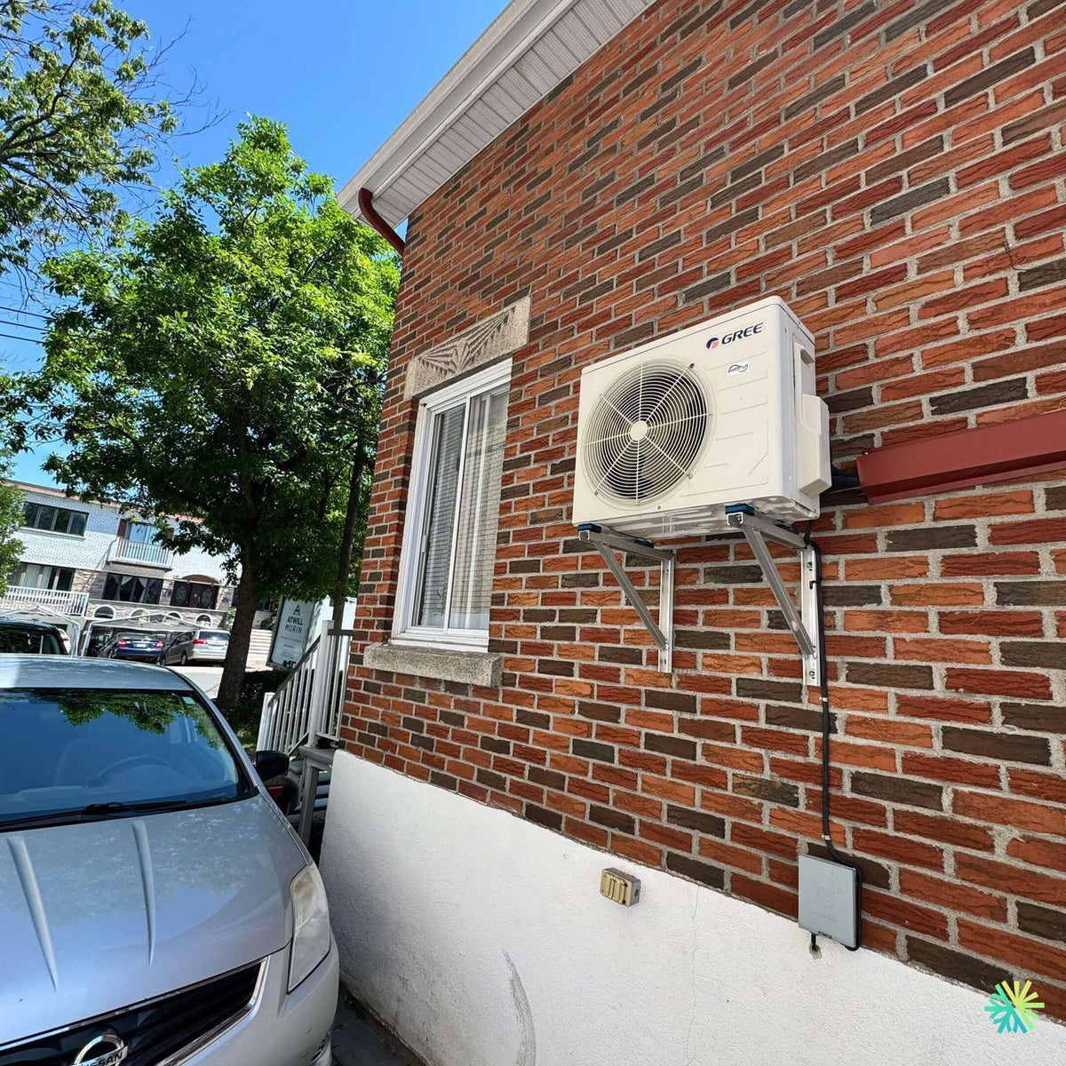 Réparation d’une thermopompe murale Gree à Sainte-Julie