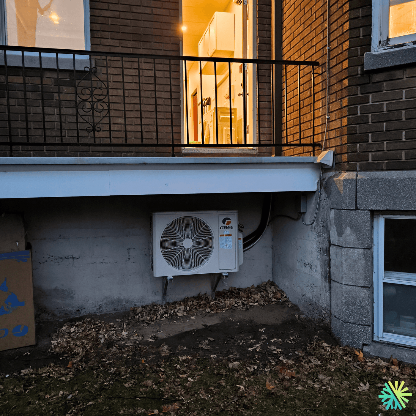 Installation d’une thermopompe Gree FreeMatch sur le Plateau-Mont-Royal