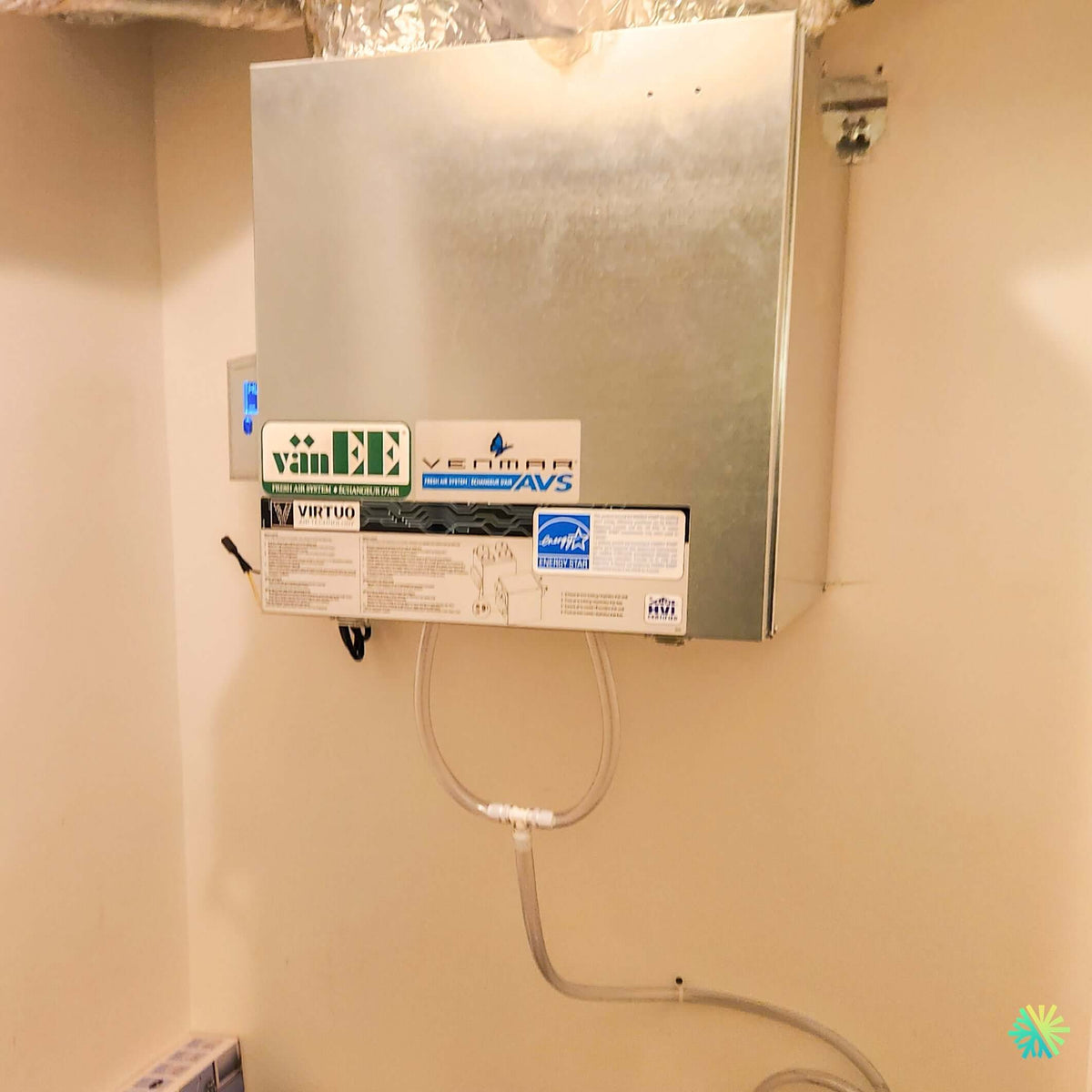 Installation d'un échangeur d'air vänEE Série AI V230H75RT (VRC haute capacité avec Technologie Virtuo Air) à Saint-Étienne-de-Beauharnois