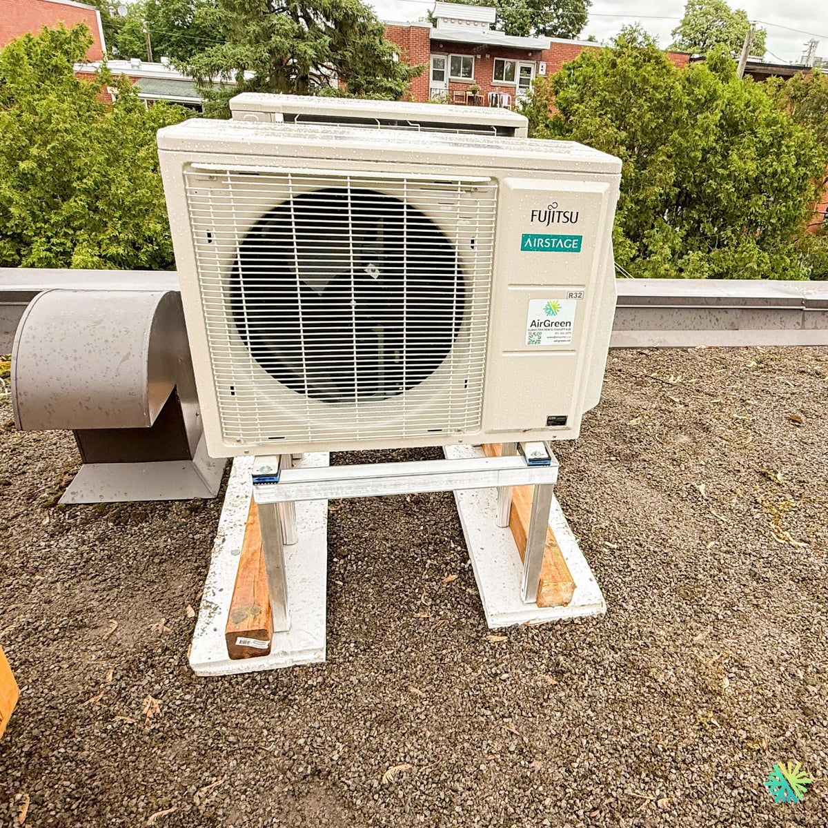 Installation d’une thermopompe murale Fujitsu AIRSTAGE Altair 700 à Saint-Chrysostome, en Montérégie