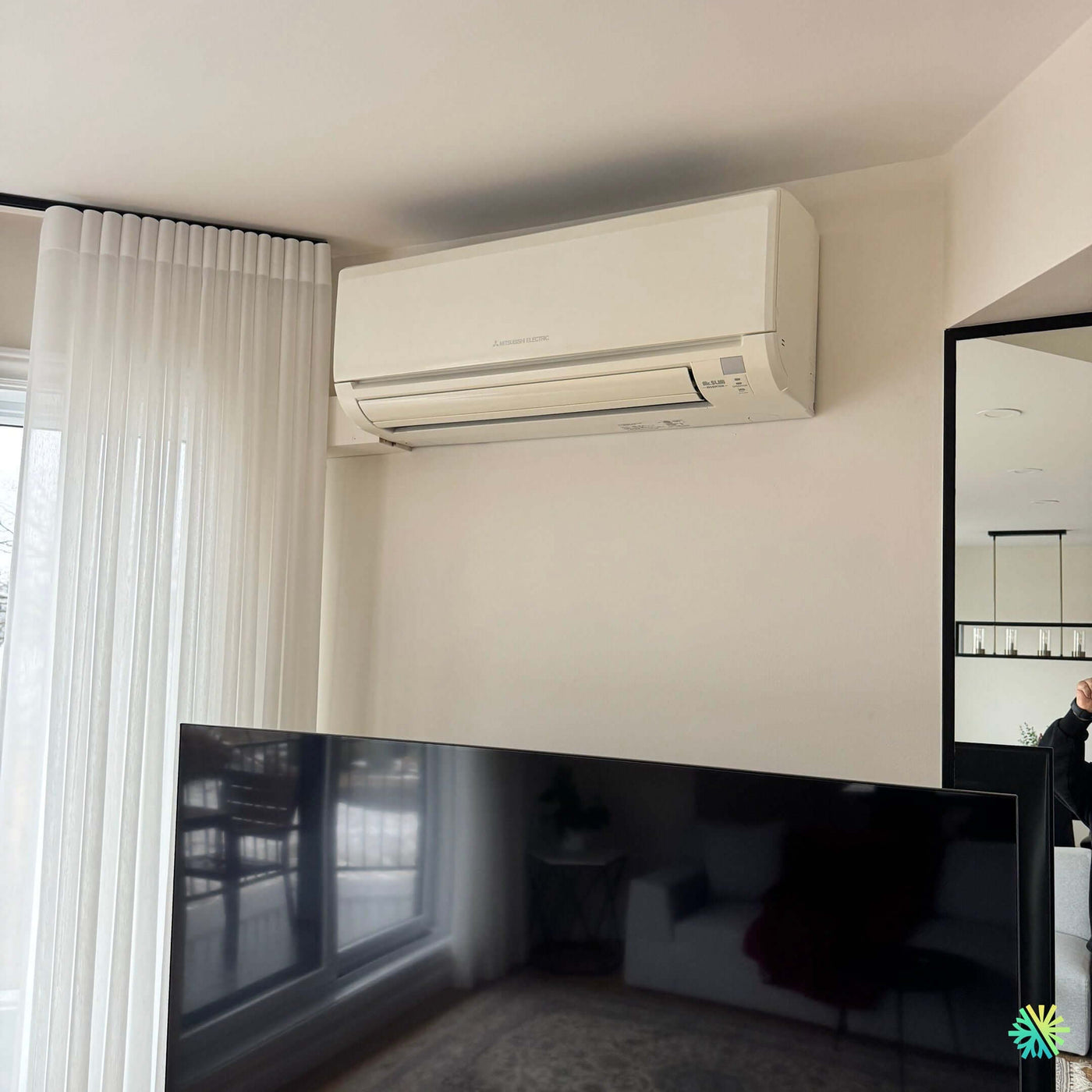 Installation d’une Mitsubishi thermopompe murale à Outremont