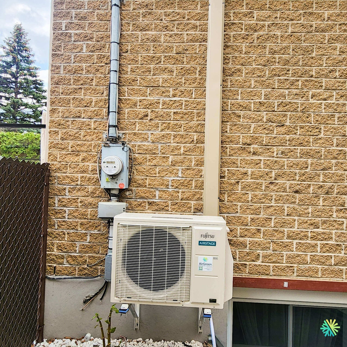 Installation d’une thermopompe murale FUJITSU AIRSTAGE ORION XLTH+ à Otterburn Park, en Montérégie