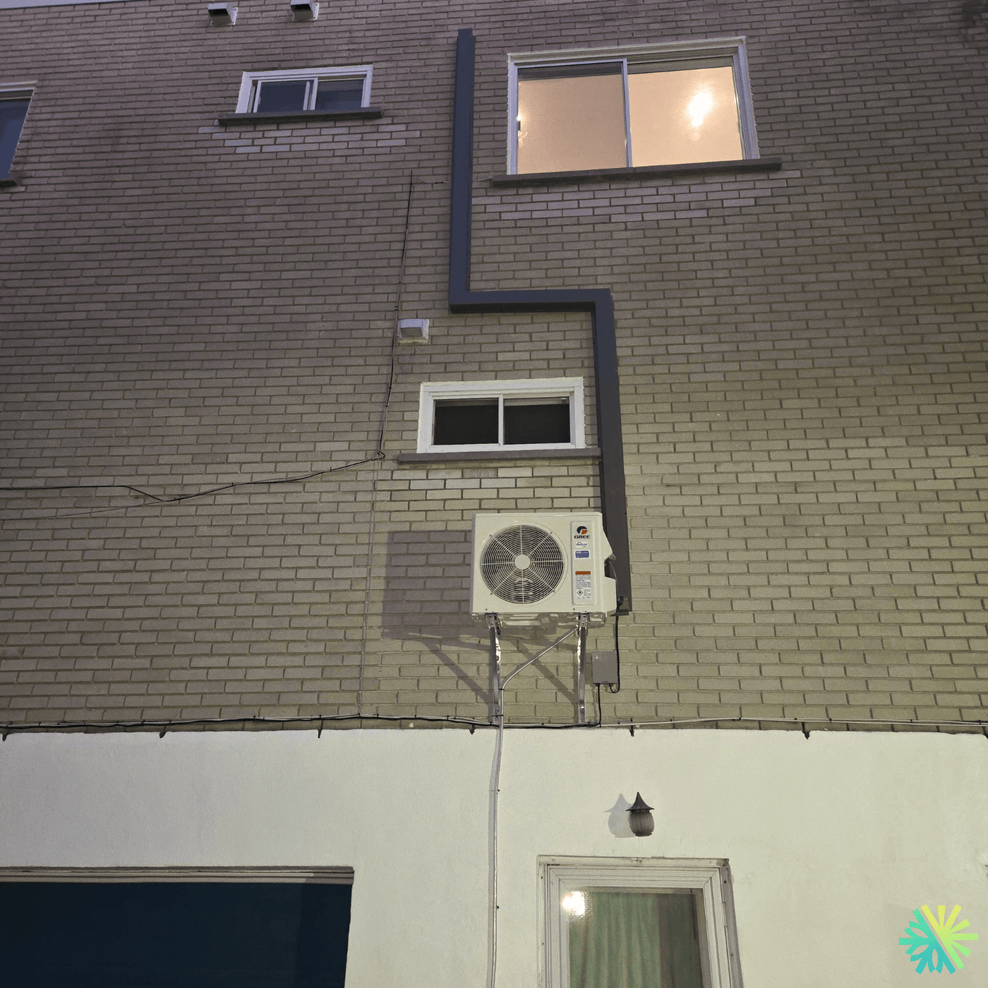 Installation d’une thermopompe murale Gree Charmo à Rosemont–La Petite-Patrie