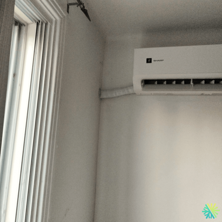 Installation d’une thermopompe murale Sharp à Ville-Marie (Montréal)