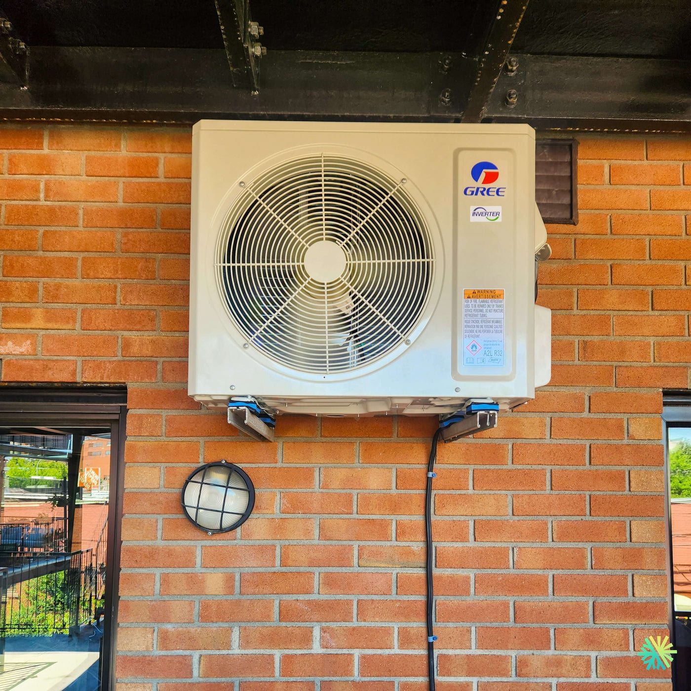 Installation d’une GREE FREE MATCH R32 Thermopompe DoubleZone – 2 zones – 2 têtes aux Îles-Laval