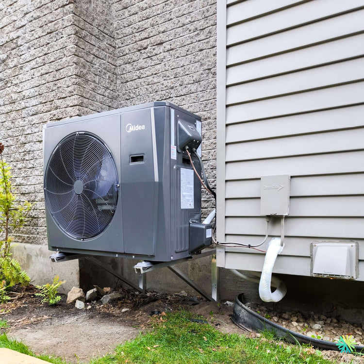 Installation d’une thermopompe centrale MIDEA EVOX G3 Extreme Heat à Saint-Bernard-de-Lacolle, en Montérégie