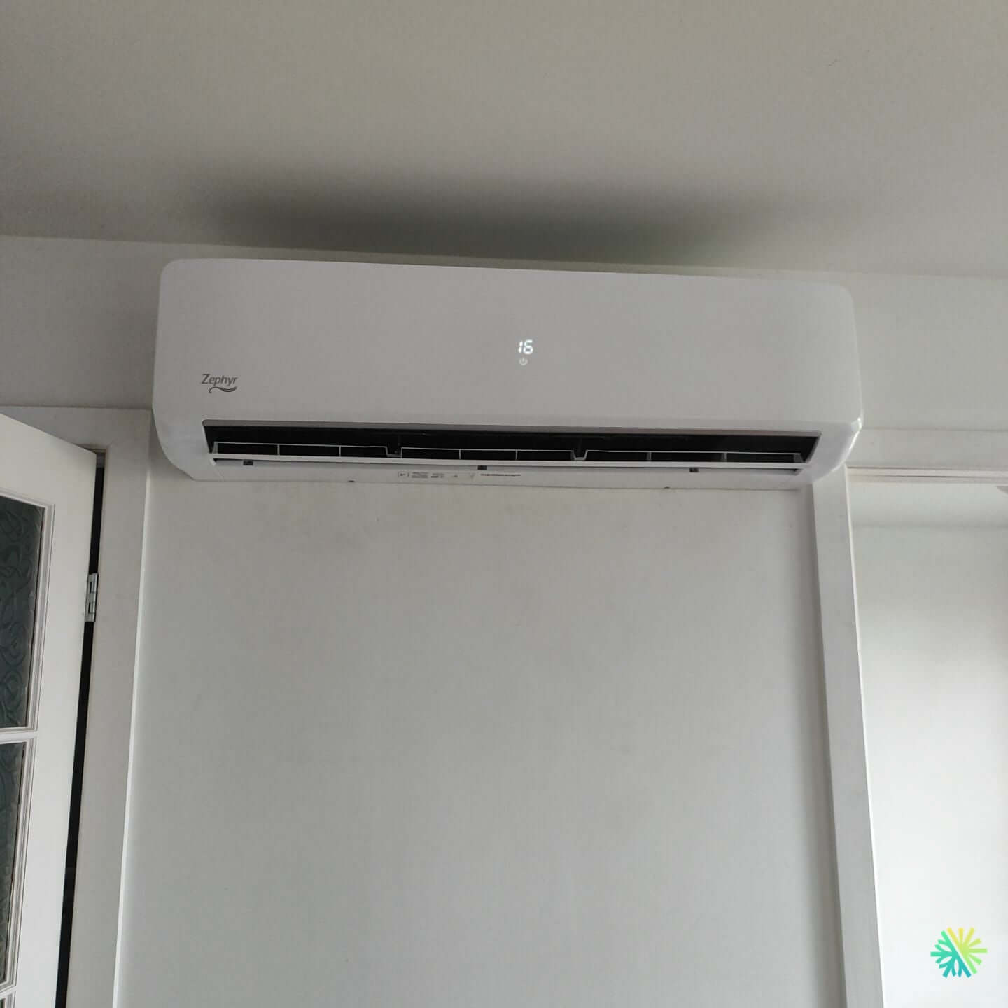 Installation d’une Zephyr thermopompe murale à Côte-des-Neiges–Notre-Dame-de-Grâce