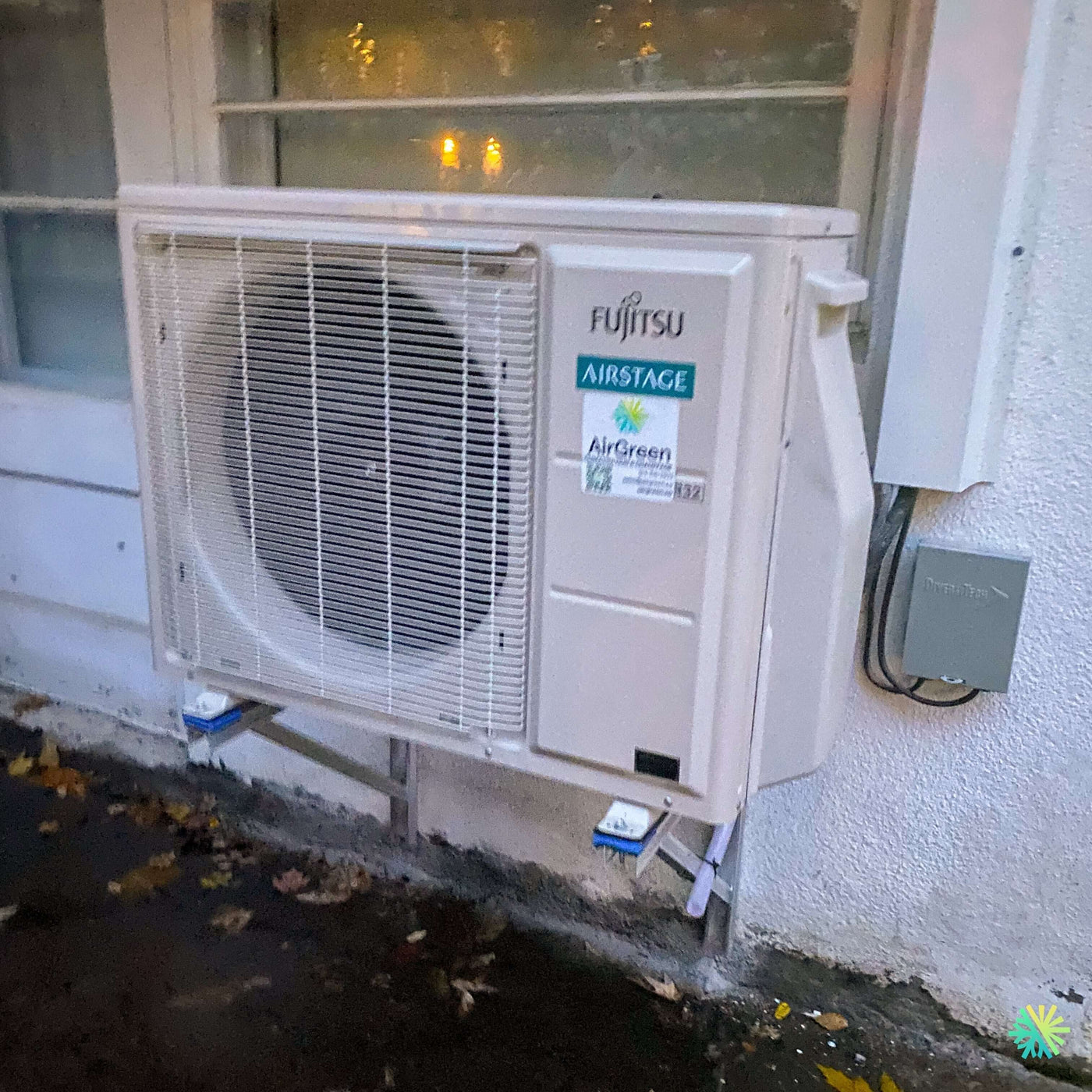 Installation d’une thermopompe murale FUJITSU ORION XLTH KZAH R-32 12 000 BTU à Repentigny