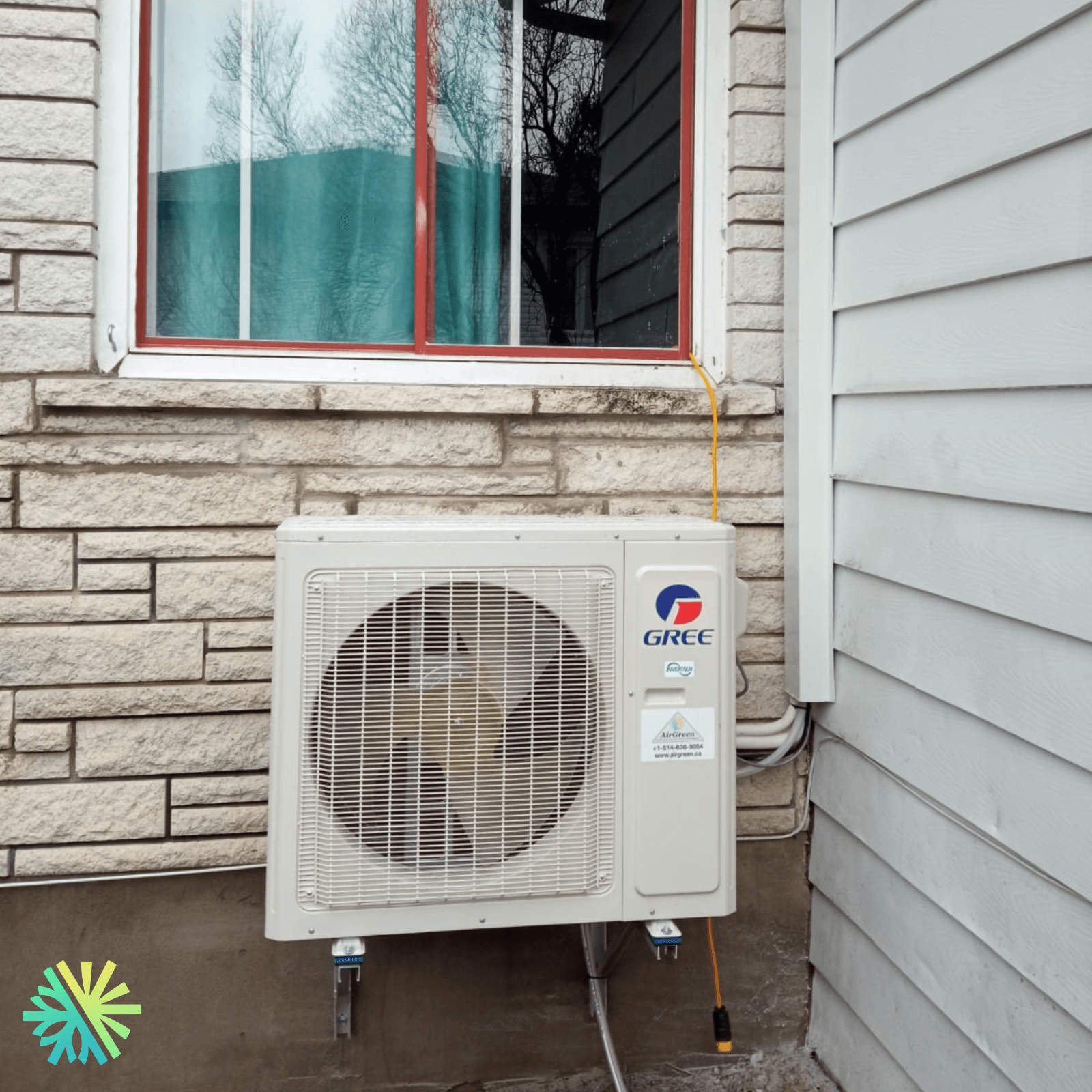 Installation d'une thermopompe double zone Gree Multi GEN2 à Côte-des-Neiges-Notre-Dame-de-Grâce, Montréal