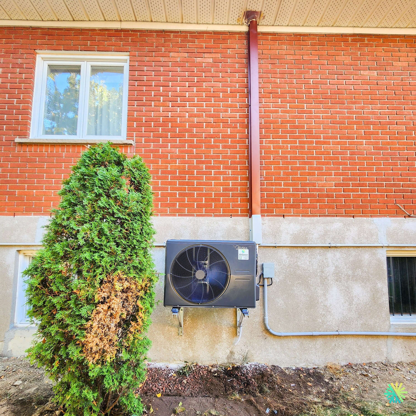 Installation d’une thermopompe centrale MIDEA EVOX G3 à Châteauguay, sur la Rive Sud de Montréal
