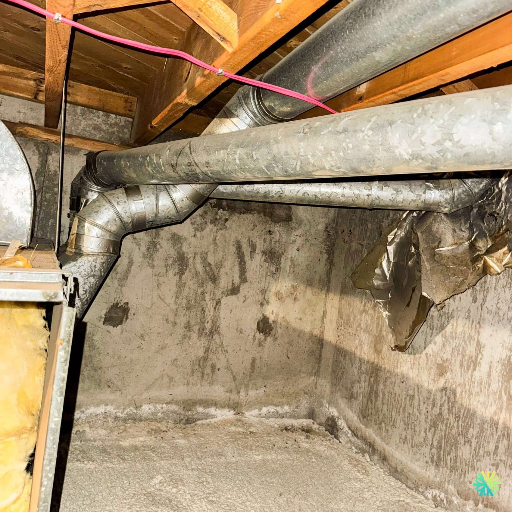 Thermopompe centrale dans un triplex centenaire à Hochelaga : défis techniques et solutions AirGreen