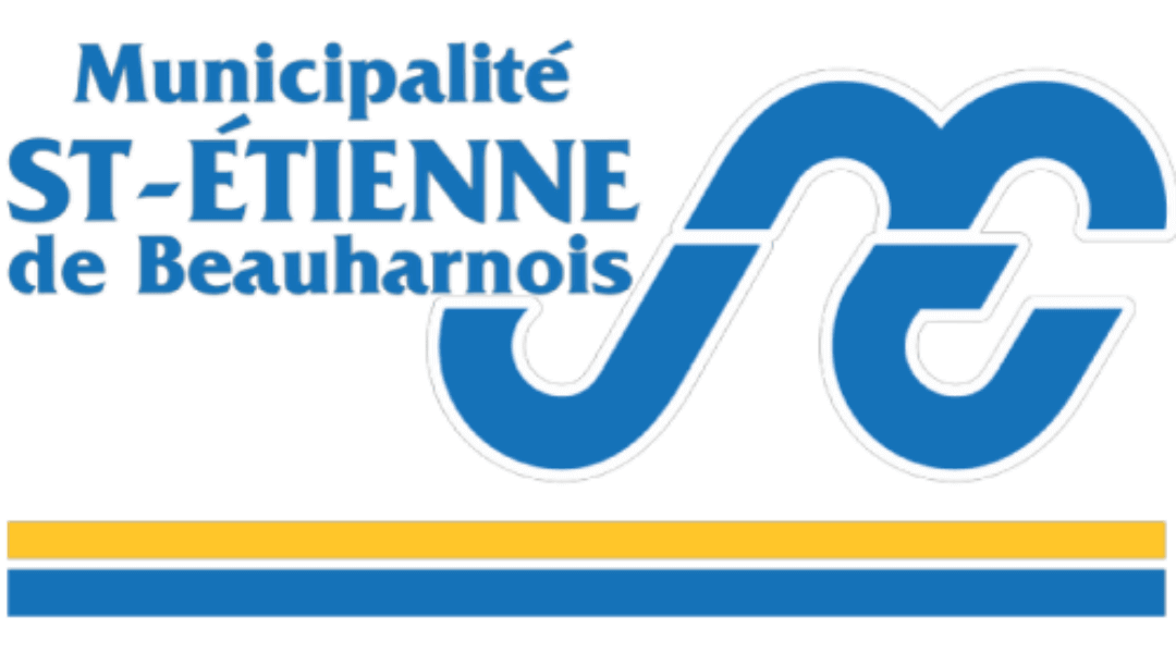 Logo of the Municipality of St-Étienne de Beauharnois featuring blue text and design with a yellow stripe below.