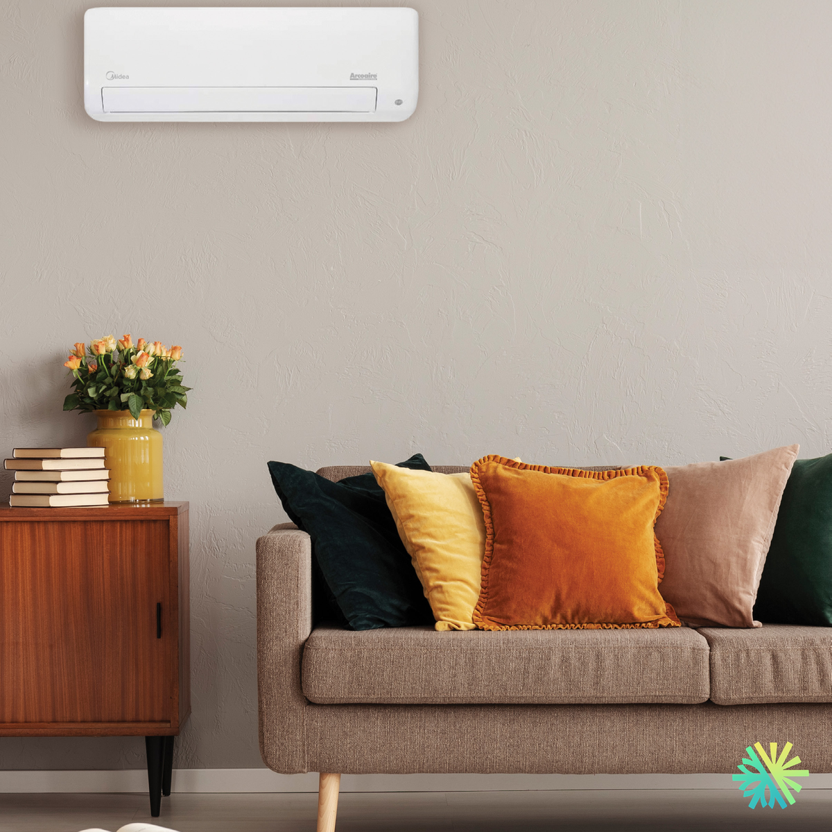 Thermopompe multizone Arcoaire DLCMHB : unité murale dans une pièce de la maison