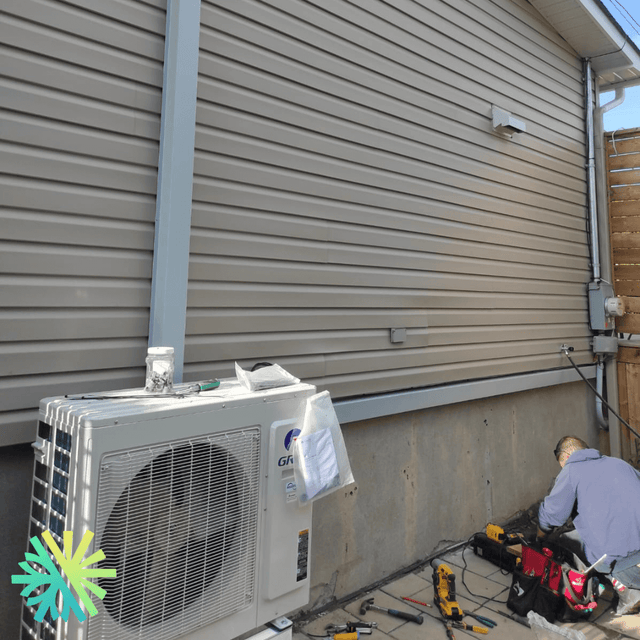 Installation of a Gree FreeMatch Extreme DoubleZone Heat Pump in Beaconsfield, Montreal