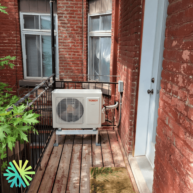 Installation of a Tosot LomoPlus UltraHeat Wall-Mounted DoubleZone Heat Pump in Outremont