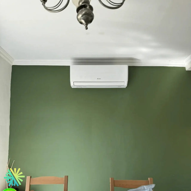 Installation of a Gree Crossover wall-mounted heat pump in Varennes, South Shore